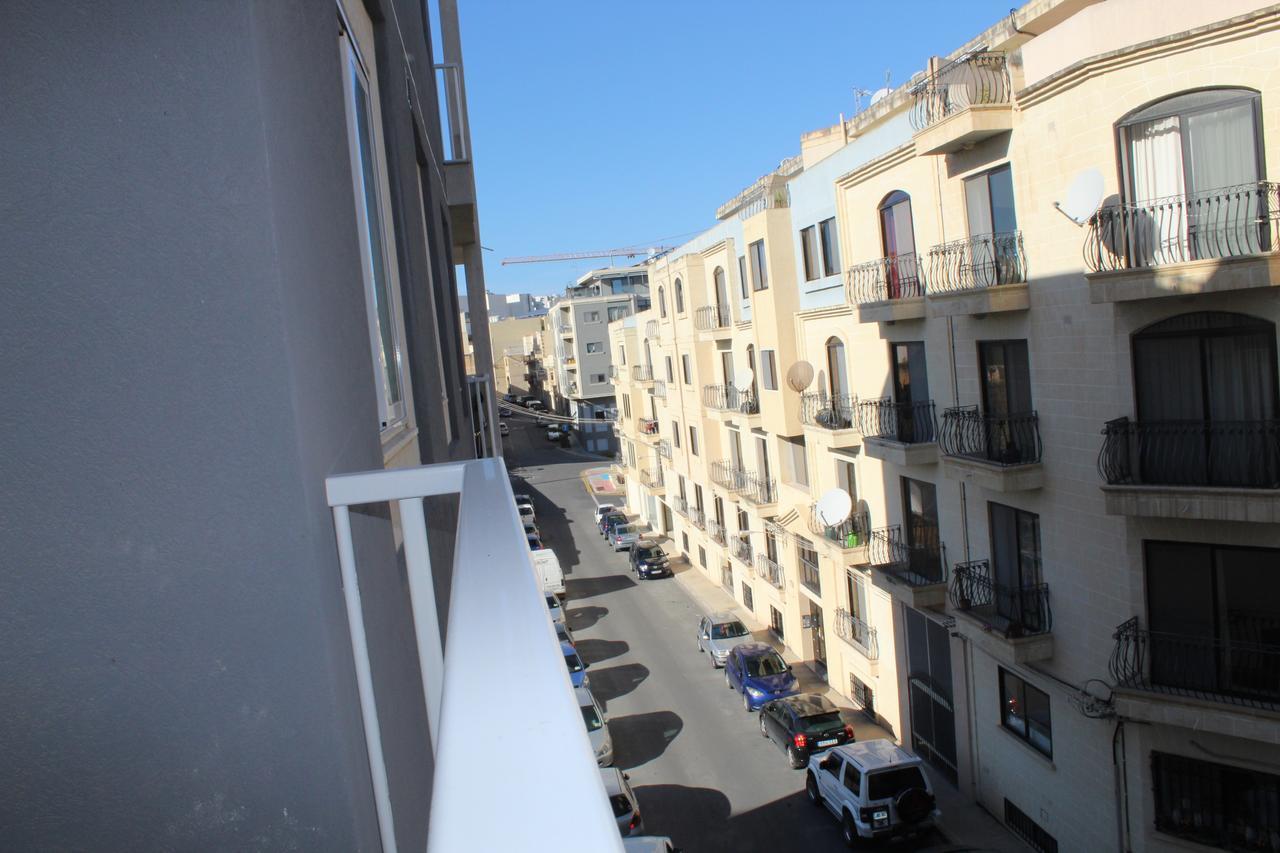 Centre Point Msida Exterior foto